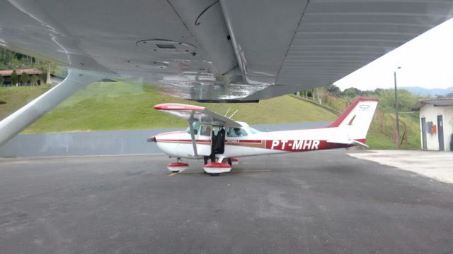 Cessna Skyhawk (PT-SRP)