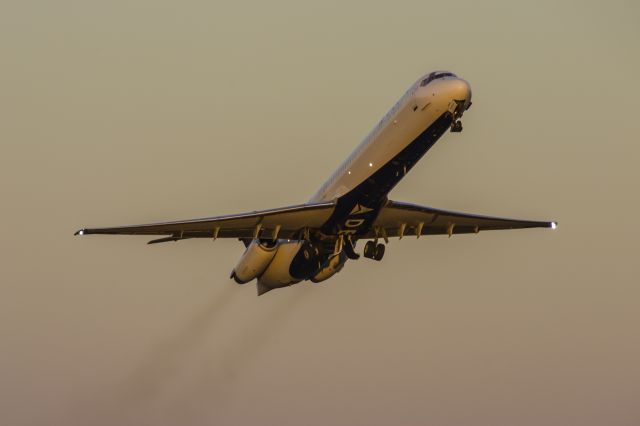 McDonnell Douglas MD-88 (N984DL)