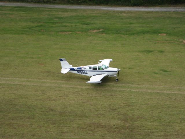 Beechcraft Bonanza (33) (N1505Z)