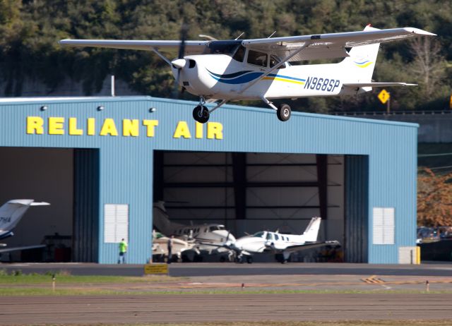 Cessna Skyhawk (N968SP) - Landing RW26. RELIANT AIR offers the lowest fuel price on the Danbury (KDXR) airport. Look for the blue building on the approach end RW26.