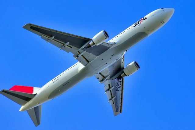 BOEING 767-300 (JA653J) - 2013