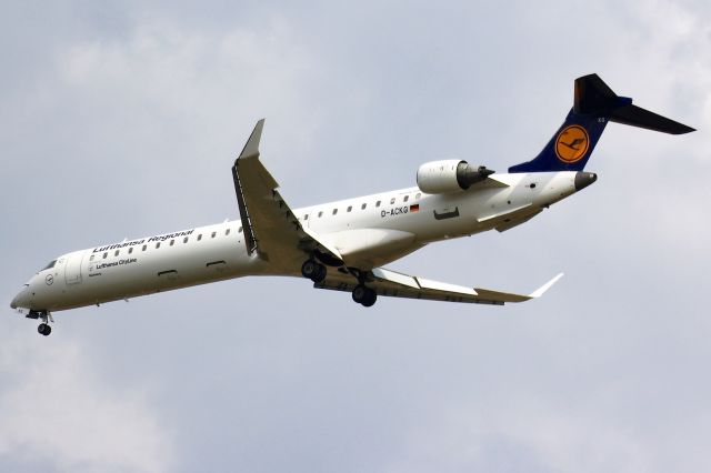 Canadair Regional Jet CRJ-900 (D-ACKD)