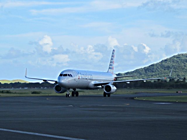 Airbus A321 (N151AN)