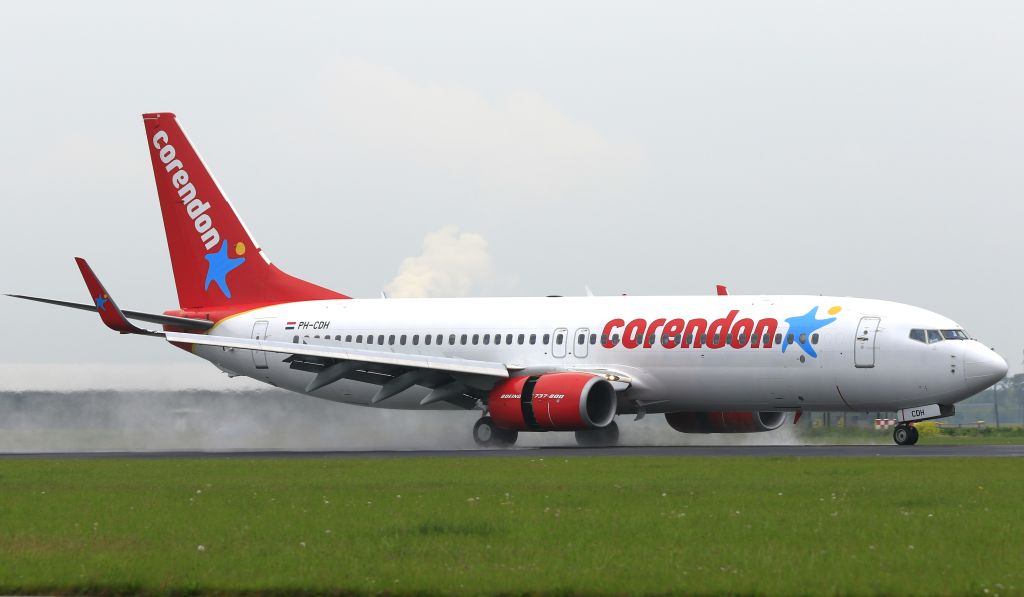 Boeing 737-800 (PH-CDH)