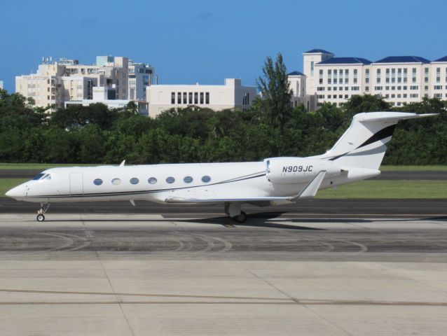 Gulfstream Aerospace Gulfstream V (N909JC)