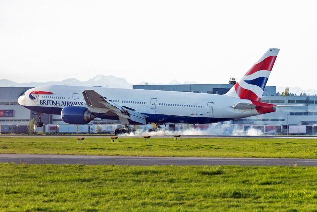 Boeing 777-200 (G-YMMP)