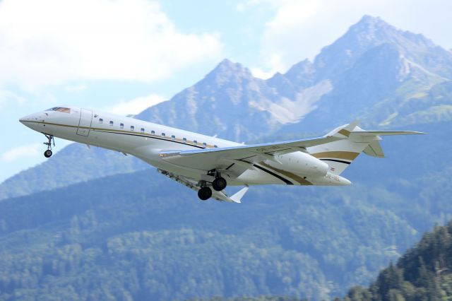 Bombardier Global Express (OE-IEL)