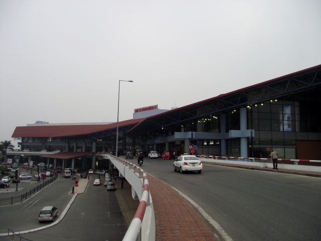 — — - Noi Bai International Airport