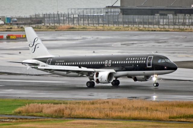 Airbus A320 (JA09MC)