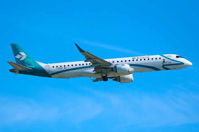 Embraer ERJ-190 (I-ADJK)