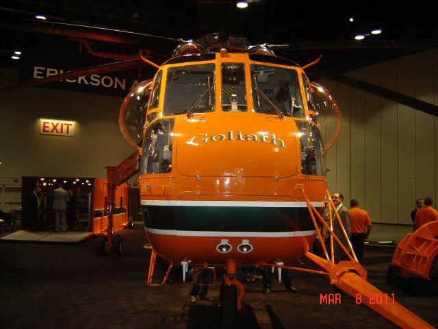 Sikorsky CH-54 Tarhe (N158AC) - S/N 64081 "Goliath" As seen at Heli Expo 2011