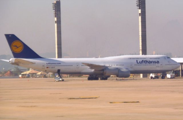 Boeing 747-200 (D-ABYF)