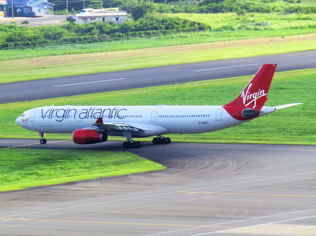 Airbus A330-300 (G-VSXY)