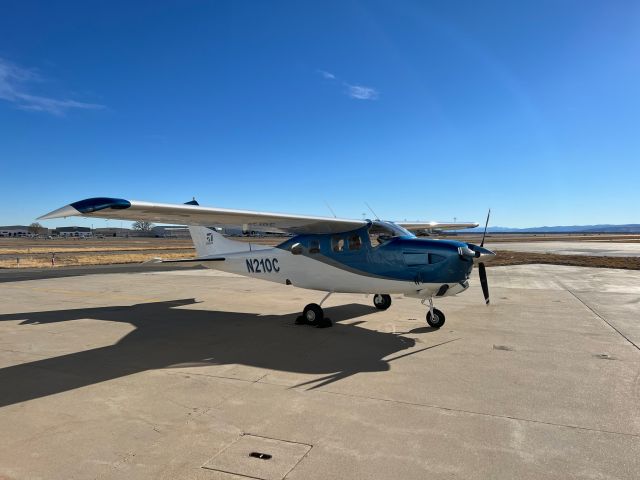 Cessna P210 Pressurized Centurion (N210C)