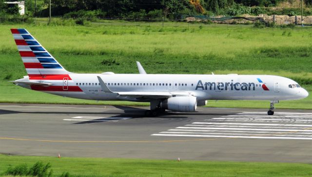 Boeing 757-200 (N175AN)