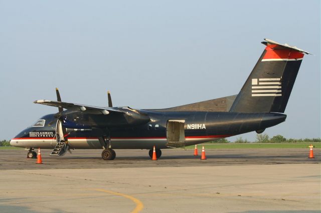 de Havilland Dash 8-100 (N911HA)