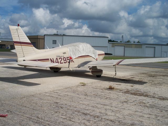 Piper Cherokee (N4295K) - Parked at CXO.