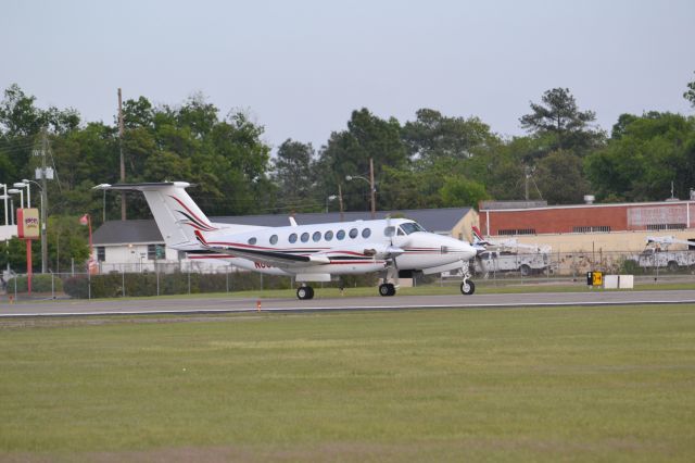 Beechcraft Super King Air 350 (N685BC)