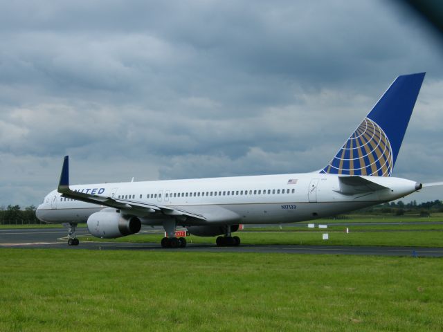 Boeing 757-200 (N17133)