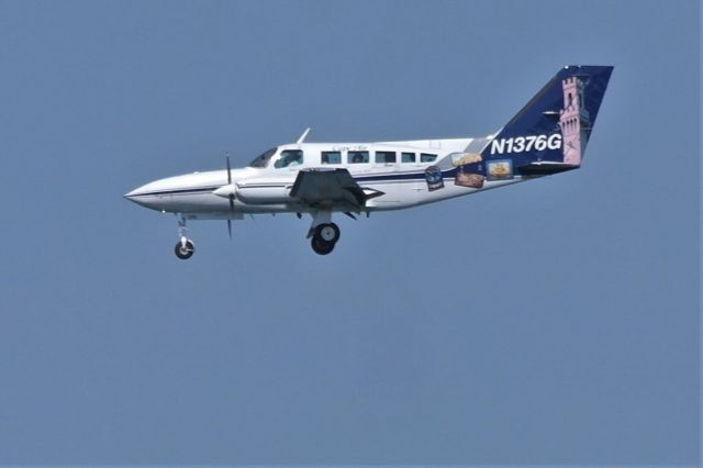 Cessna 402 (N1376G)