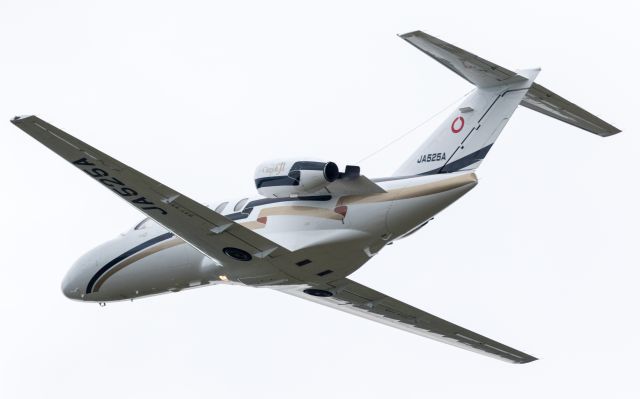 Cessna Citation CJ1 (JA525A) - コーナン商事 - Kohnan Shoji Co / Cessna 525A Citation CJ1br /Aug.16.2016 Kushiro Airport [KUH/RJCK] JAPAN