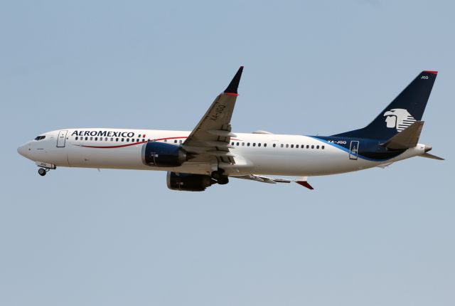 Boeing 737 MAX 9 (XA-JGQ) - AeroMexico /  Boeing 737 MAX 9 / MSN 43717 / XA-JGQ / MMMX 03/2023