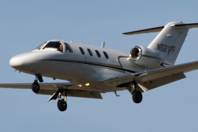 Cessna Citation CJ1 (N521PF)