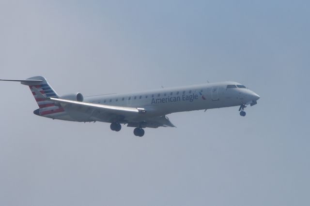 Canadair Regional Jet CRJ-200 (N600QX)