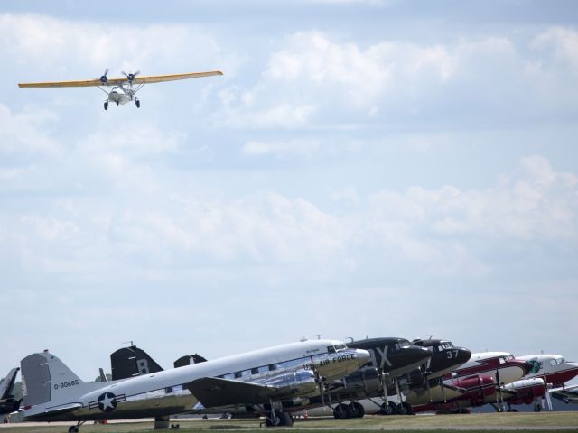 Canadair CL-1 Catalina (N427CV) - Oshkosh 2013!