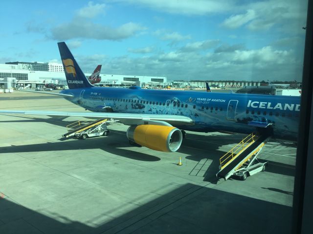 Boeing 757-200 (TF-FIR) - Boarding at LGW, enroute to KEF, March 13, 2018