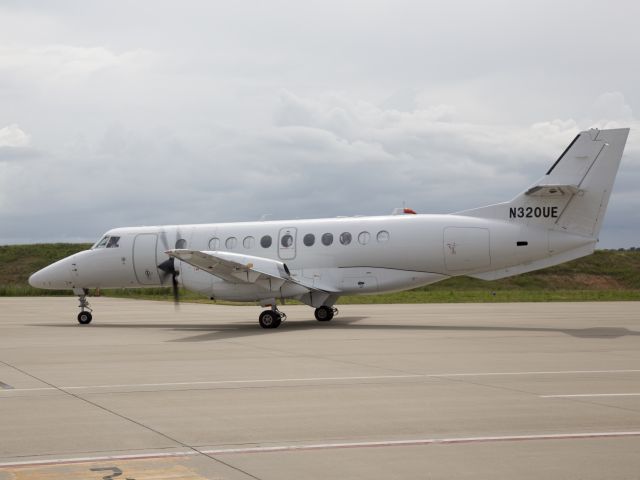 JETSTREAM Jetstream 41 (N320UE) - The aicraft is operated by CFM Corporate Flight Management.