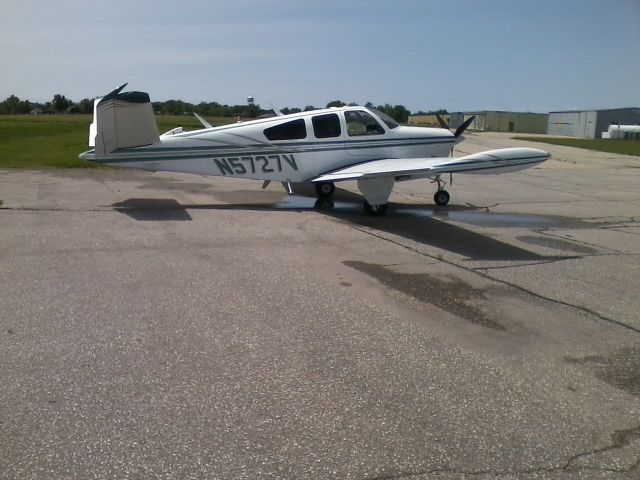 Beechcraft 35 Bonanza (N5727V) - On the ramp with new colors.