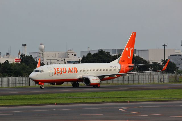 Boeing 737-800 (HL8261)