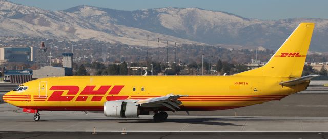 BOEING 737-400 (N496SA) - Southern Airs N496SA is captured here (for its first-ever appearance in FAs photo gallery) as it slows after landing on runway 16L at Reno.  