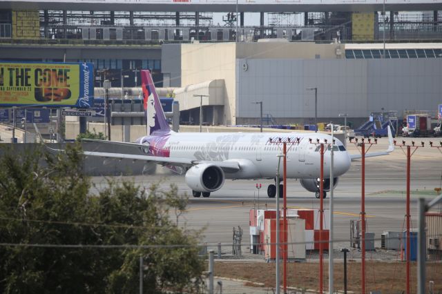 Airbus A321neo (N220HA)