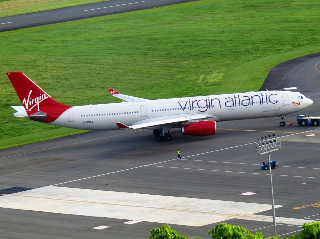 Airbus A330-300 (G-VSXY)