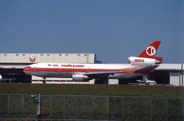 McDonnell Douglas DC-10 (N107WA) - Departure at Narita Intl Airport Rwy34 on 1989/05/15