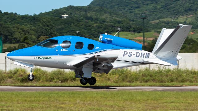 Cirrus Vision SF50 —