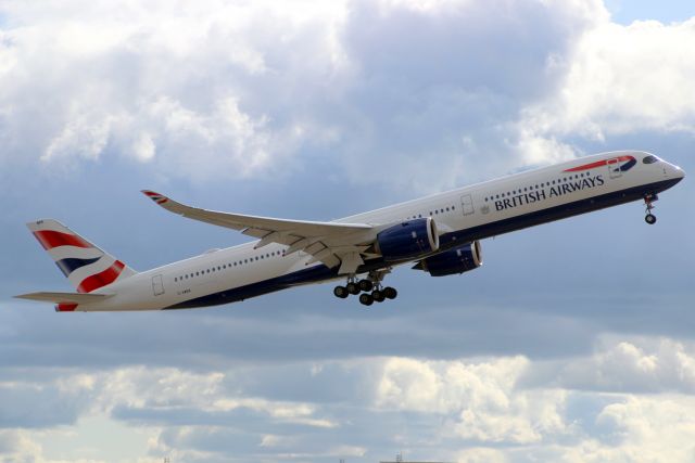 Airbus A350-1000 (G-XWBB) - Airborne off rwy 27L on 2-Oct-19 operating flight BAW93 to CYYZ.