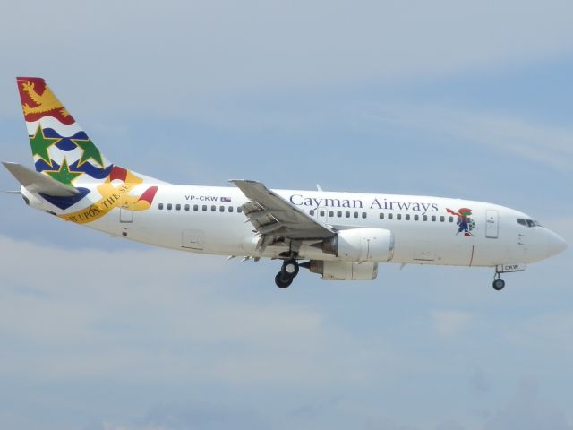 BOEING 737-300 (VP-CKW)