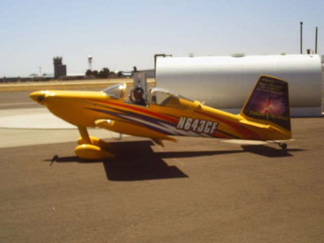 Vans RV-6 (N643CF)