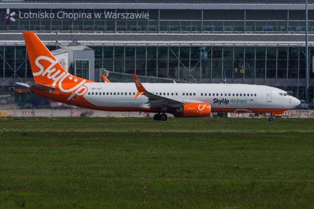 Boeing 737-800 (9H-SAT) - EPWA SPOTTING