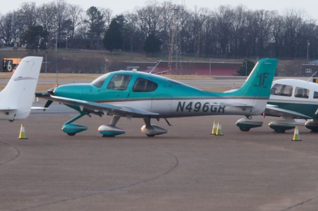 Cirrus SR-22 (N496GR)