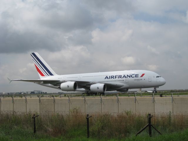 Airbus A380-800 (F-HPJB) - First landing in JNB of A380