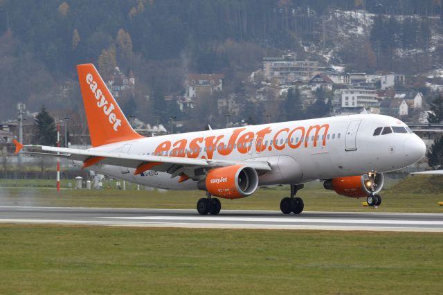 Airbus A320 (G-EZUD)