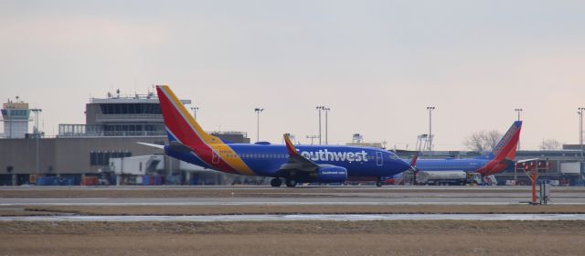 Boeing 737-700 (N7863A) - Flight 2954 to STL (February 18th, 2018) 