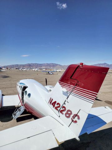 Cessna Chancellor (N4228C) - KIGM ramp with a view of the mountains.