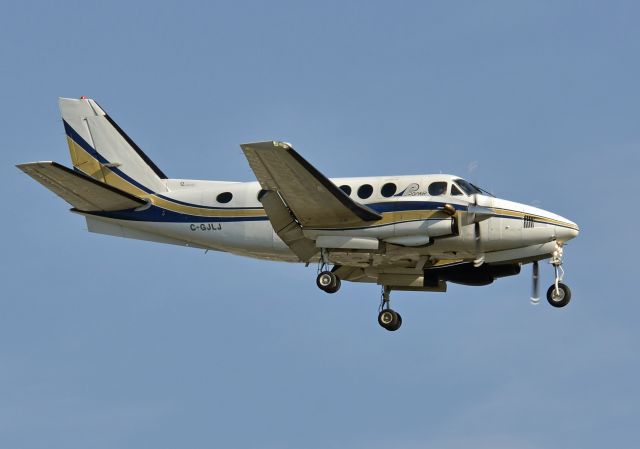 Beechcraft King Air 100 (C-GJLJ)