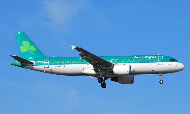 Airbus A320 (EI-DVE) - Taken from the threshold of 29L