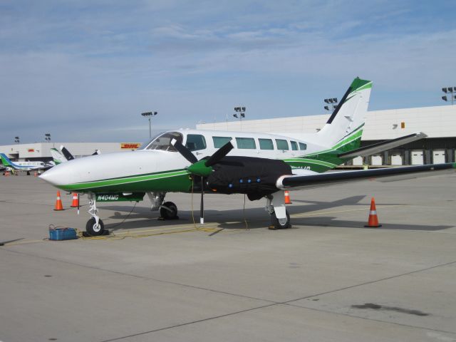 Cessna 404 Titan (N404MG)